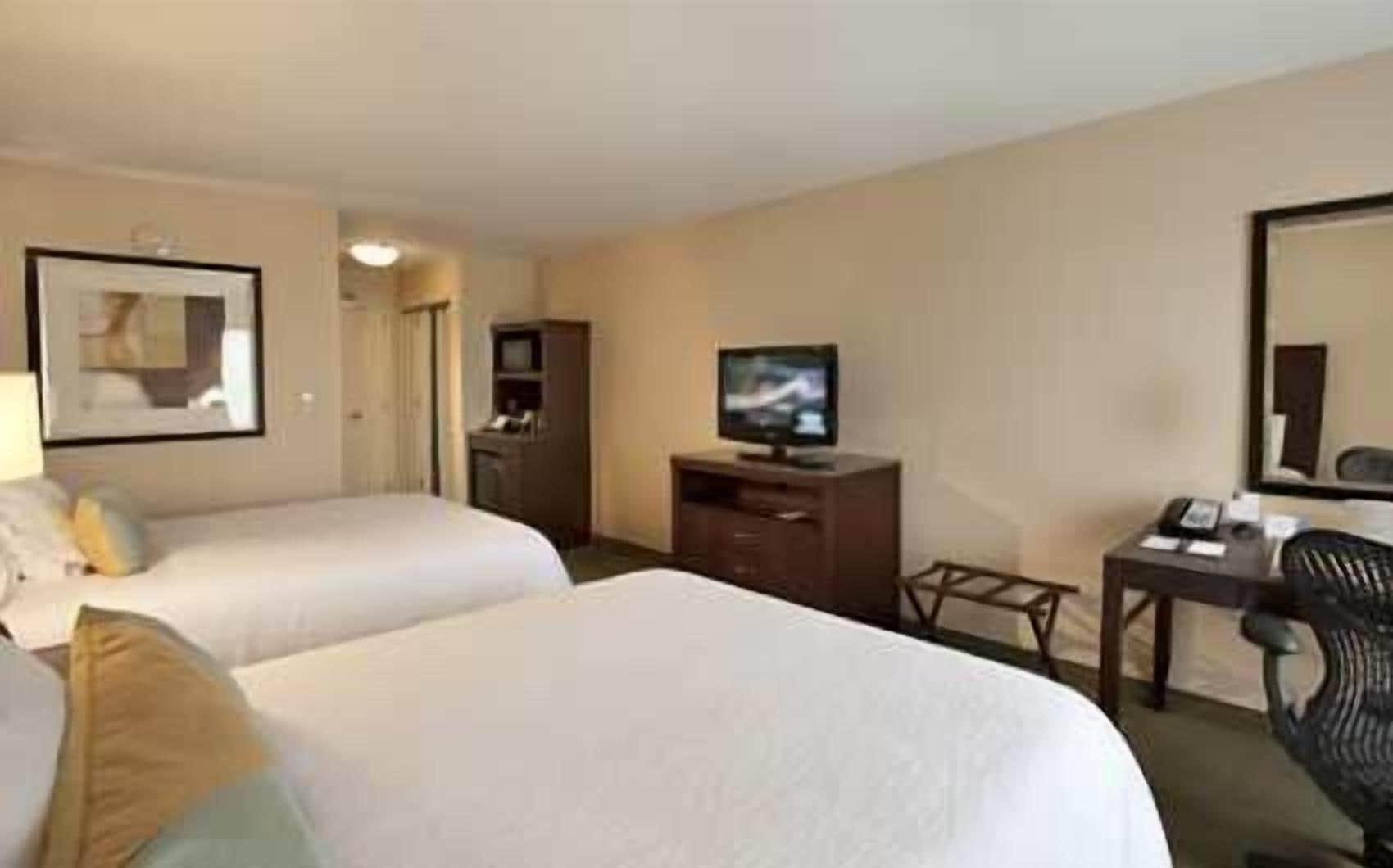 Hilton Garden Inn By Hilton Mount Laurel Room photo