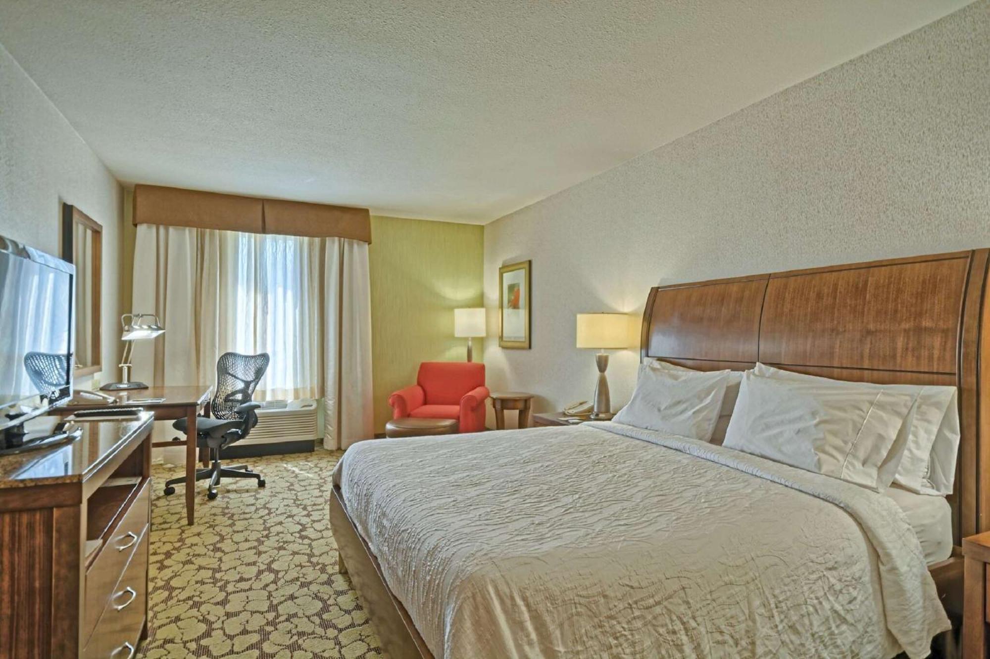 Hilton Garden Inn By Hilton Mount Laurel Exterior photo