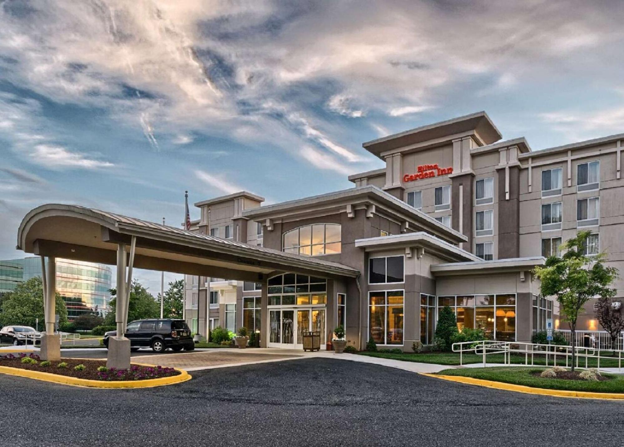 Hilton Garden Inn By Hilton Mount Laurel Exterior photo